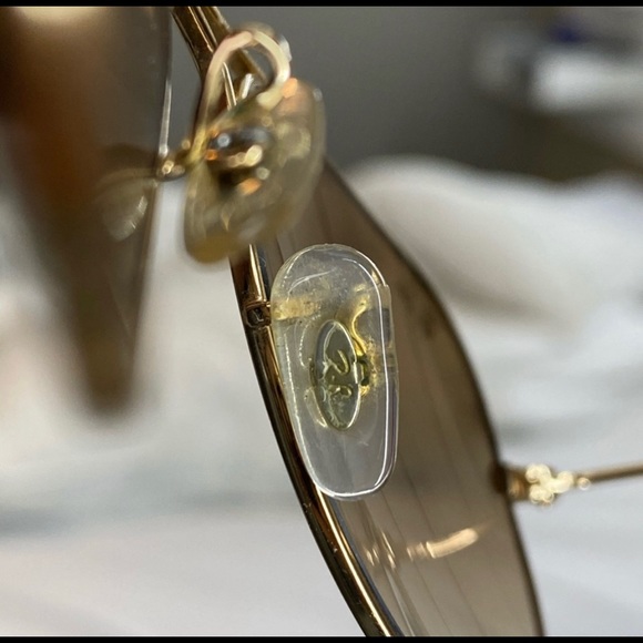 Ray Bans Aviators - Picture 5 of 7